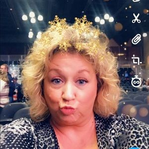 Meet your Posher, Lori